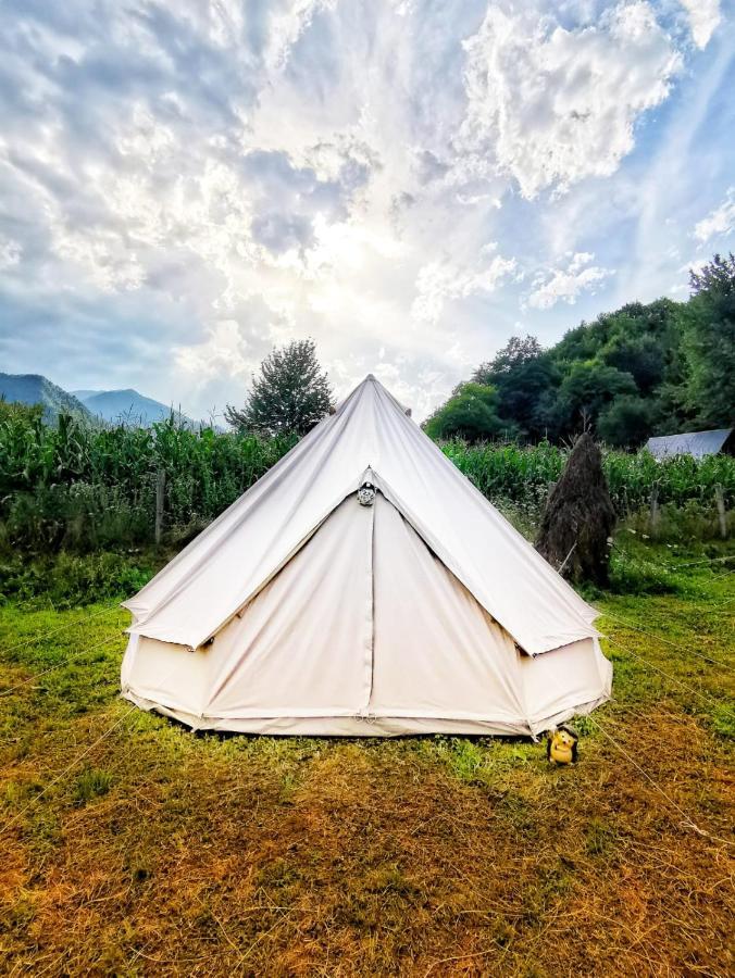 Luna Rock Glamping Brezoi - Blue Scai Dış mekan fotoğraf