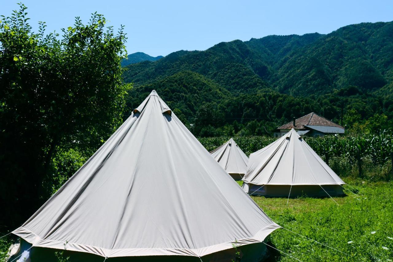 Luna Rock Glamping Brezoi - Blue Scai Dış mekan fotoğraf