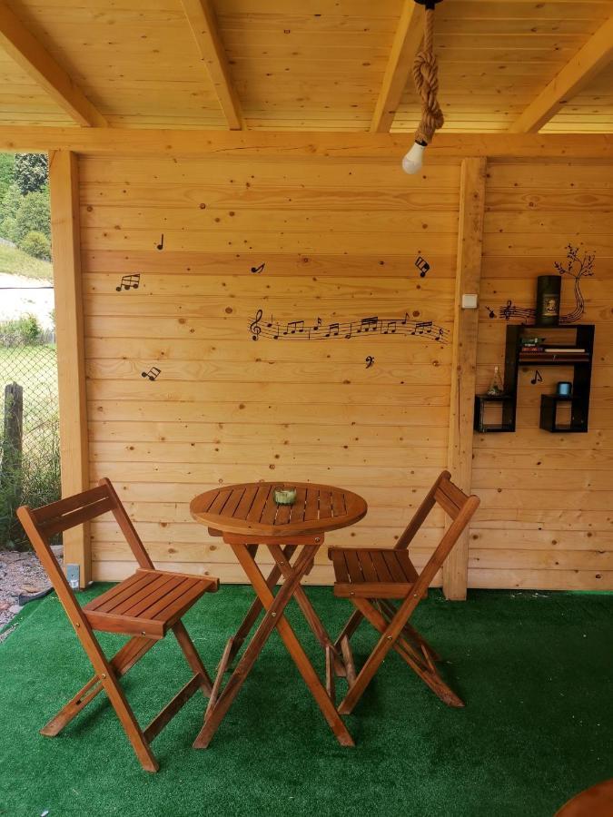 Luna Rock Glamping Brezoi - Blue Scai Dış mekan fotoğraf
