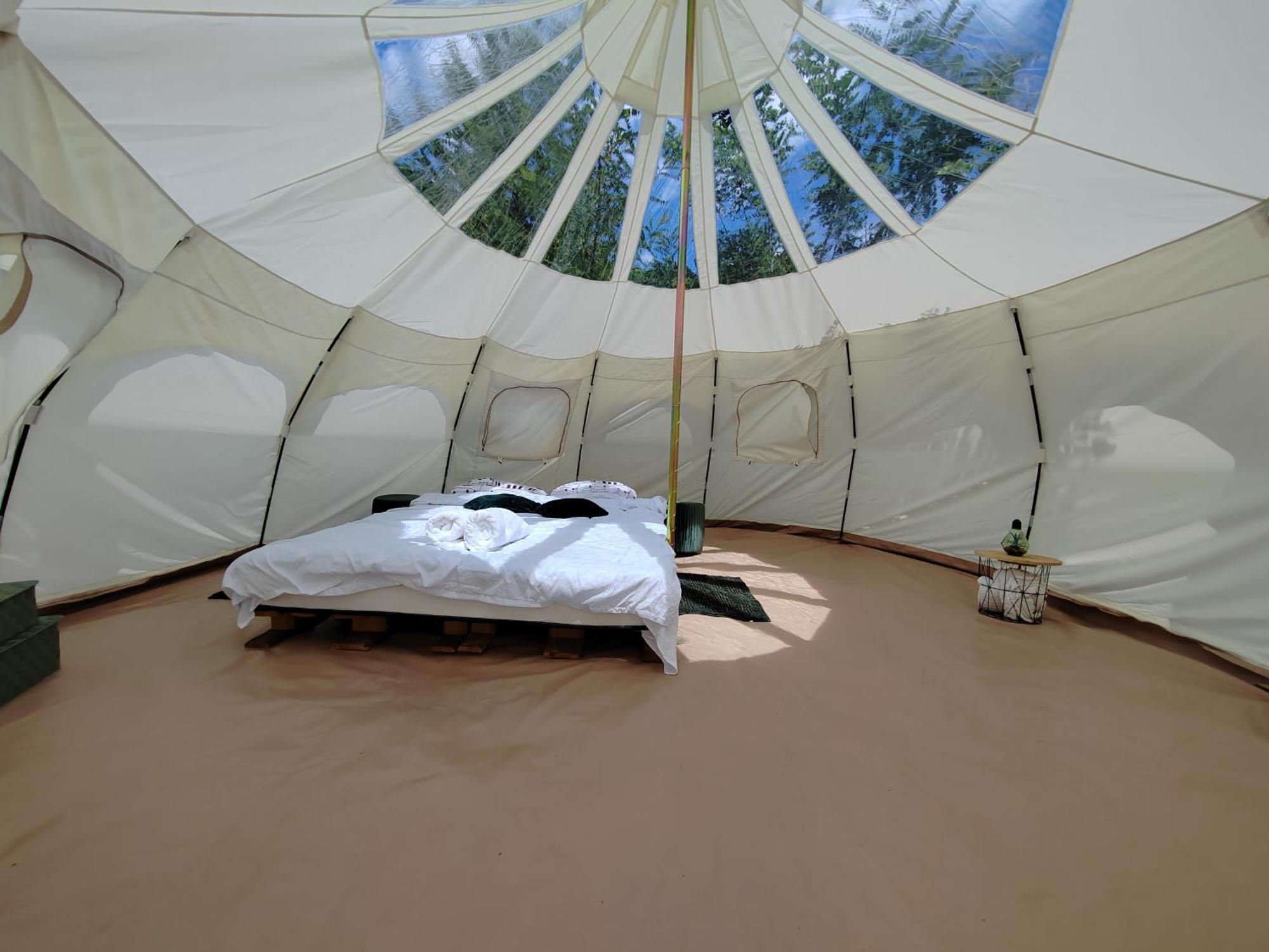 Luna Rock Glamping Brezoi - Blue Scai Dış mekan fotoğraf