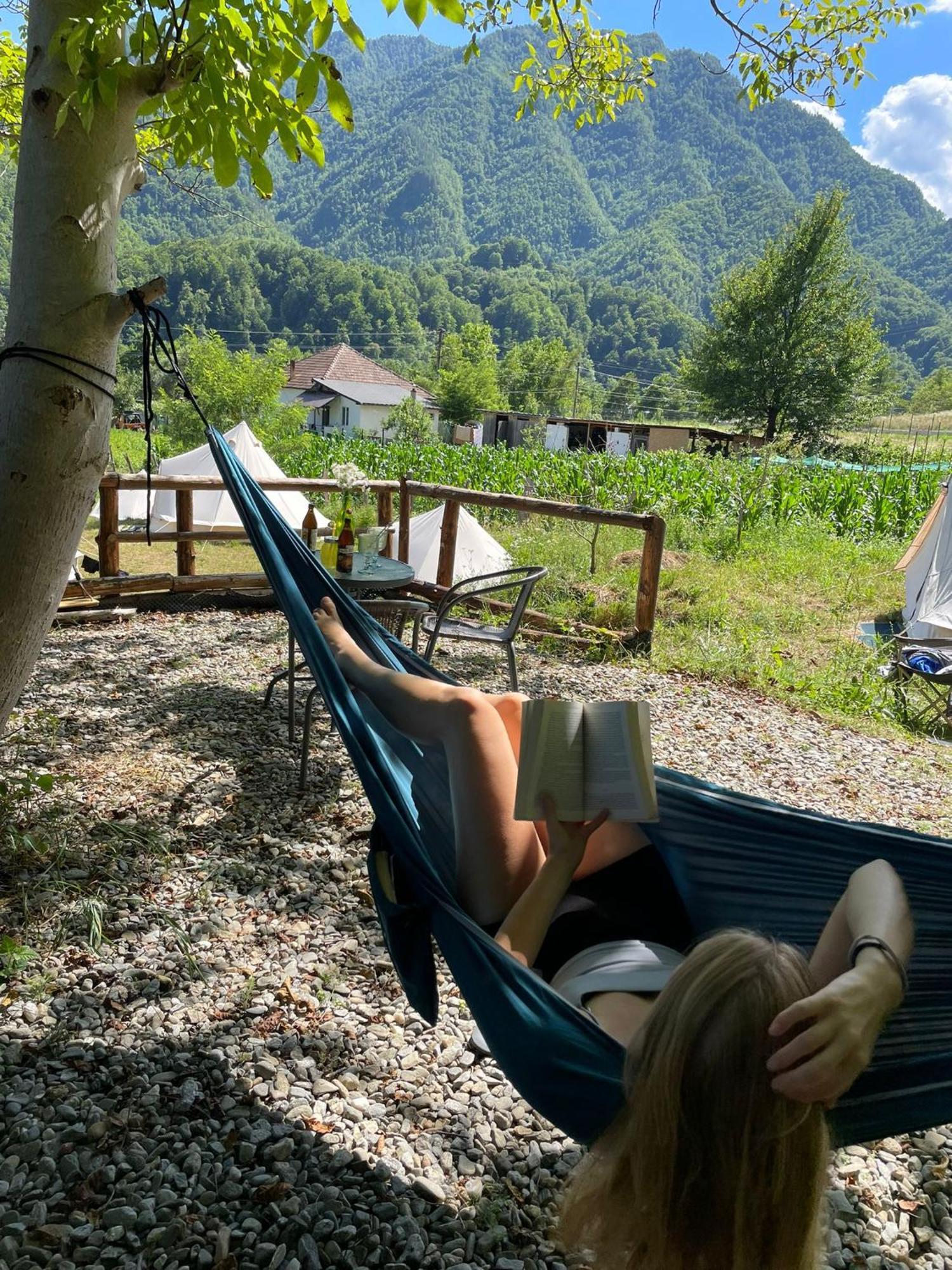 Luna Rock Glamping Brezoi - Blue Scai Dış mekan fotoğraf