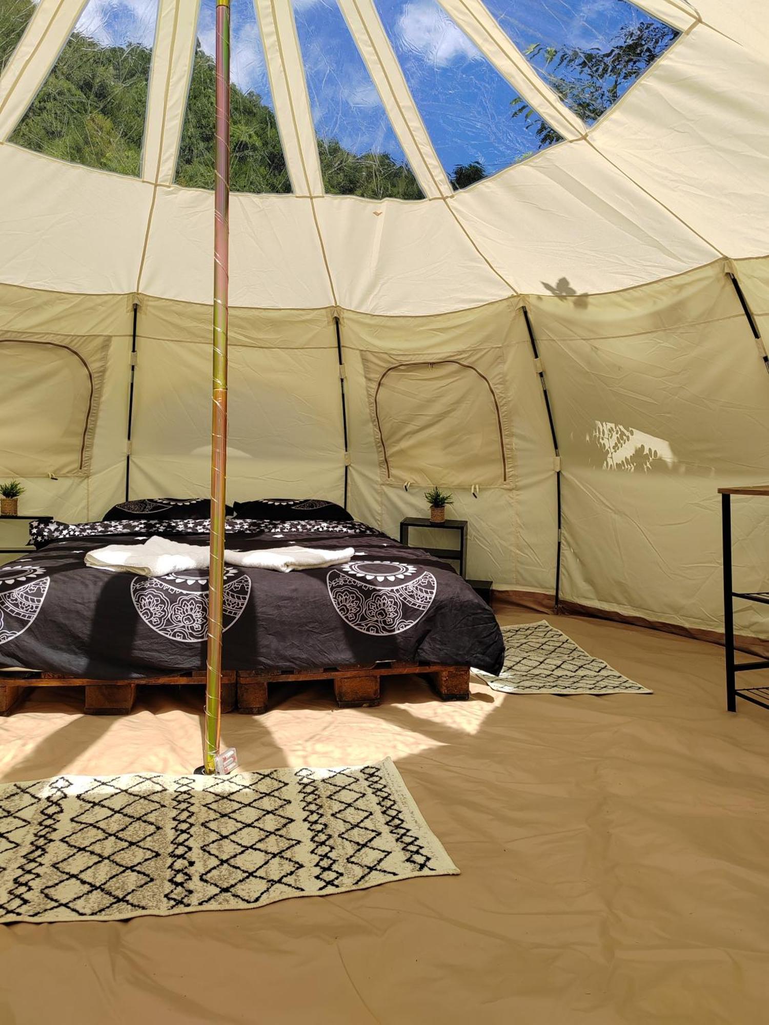 Luna Rock Glamping Brezoi - Blue Scai Dış mekan fotoğraf